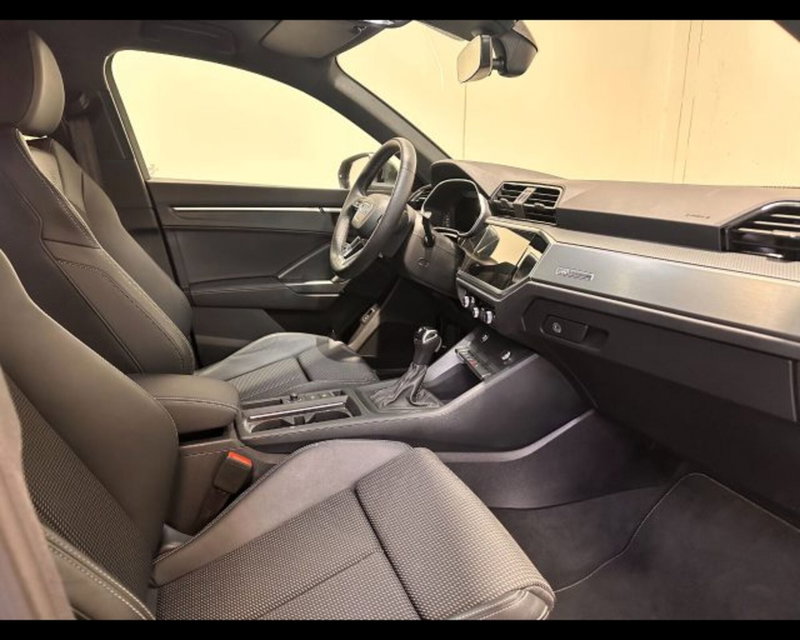 Audi Q3 Sportback usata a Treviso (3)