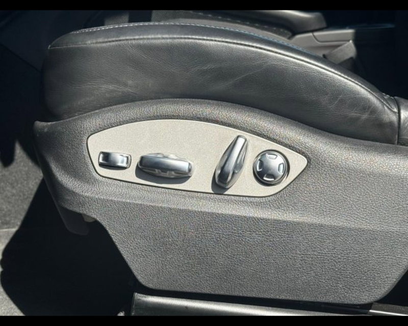 Porsche Macan usata a Treviso (13)