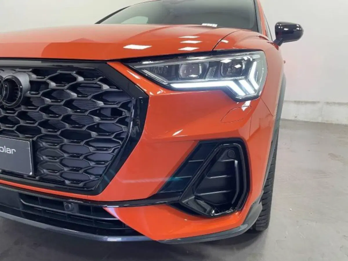 Audi Q3 Sportback nuova a Treviso (11)