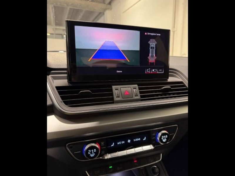 Audi Q5 Sportback nuova a Treviso (9)