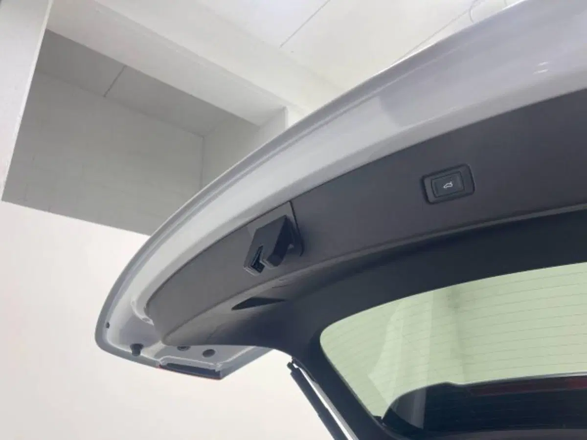 Audi Q5 Sportback nuova a Treviso (11)
