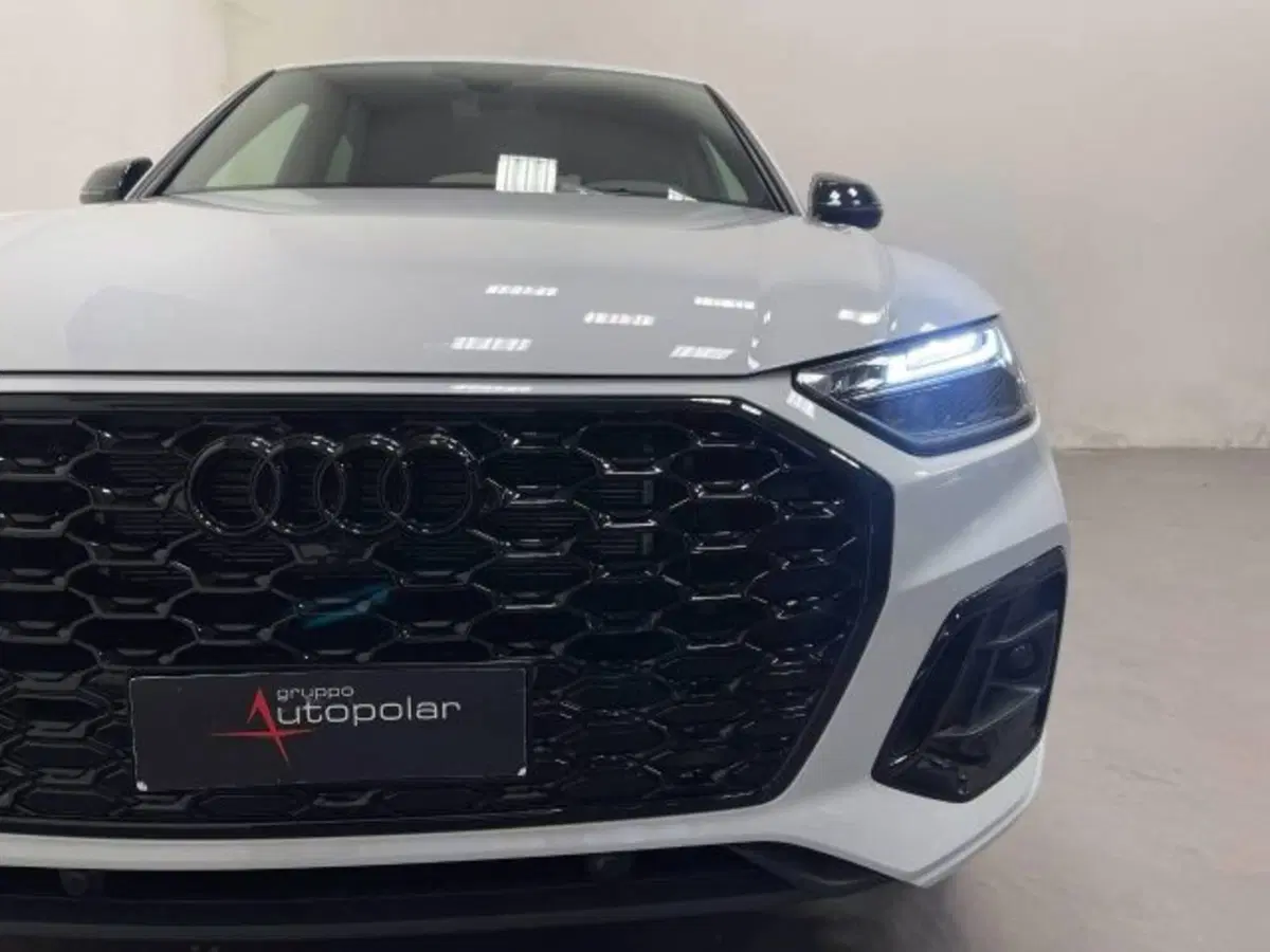 Audi Q5 Sportback nuova a Treviso (12)