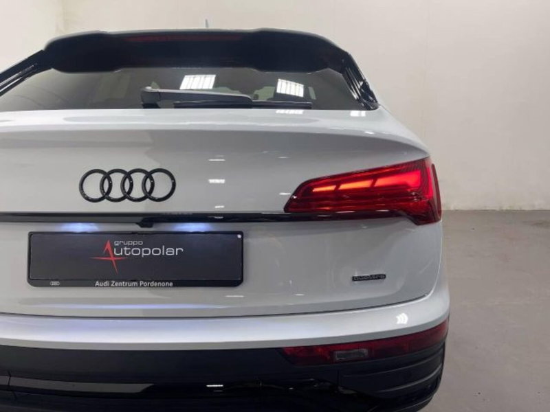 Audi Q5 Sportback nuova a Treviso (13)