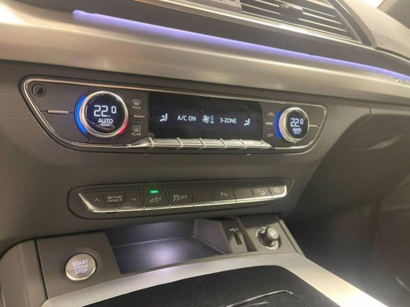 Audi Q5 Sportback nuova a Treviso (7)