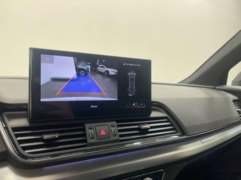 Audi Q5 Sportback nuova a Treviso (8)