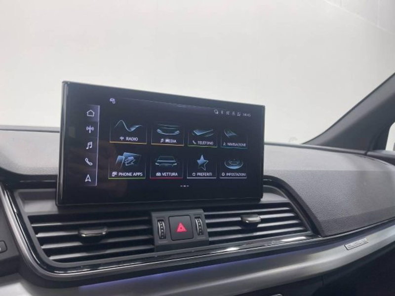 Audi Q5 Sportback nuova a Treviso (9)