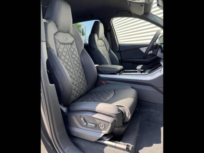 Audi Q7 nuova a Treviso (10)
