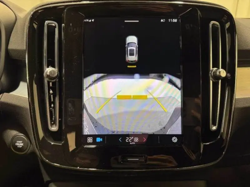 Volvo XC40 usata a Treviso (11)
