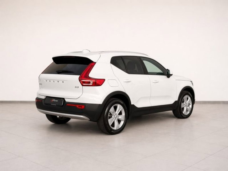 Volvo XC40 usata a Treviso (3)