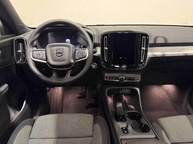 Volvo XC40 usata a Treviso (7)