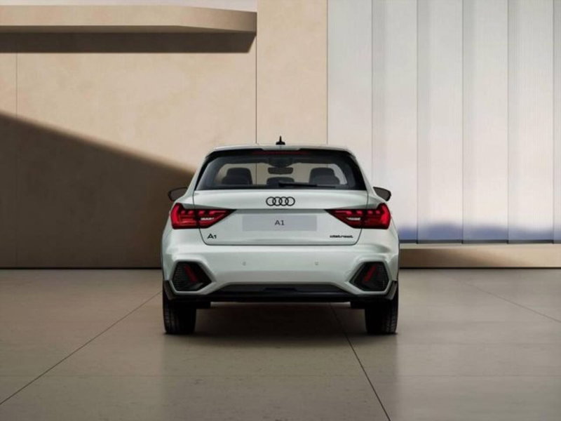 Audi A1 allstreet nuova a Treviso (4)