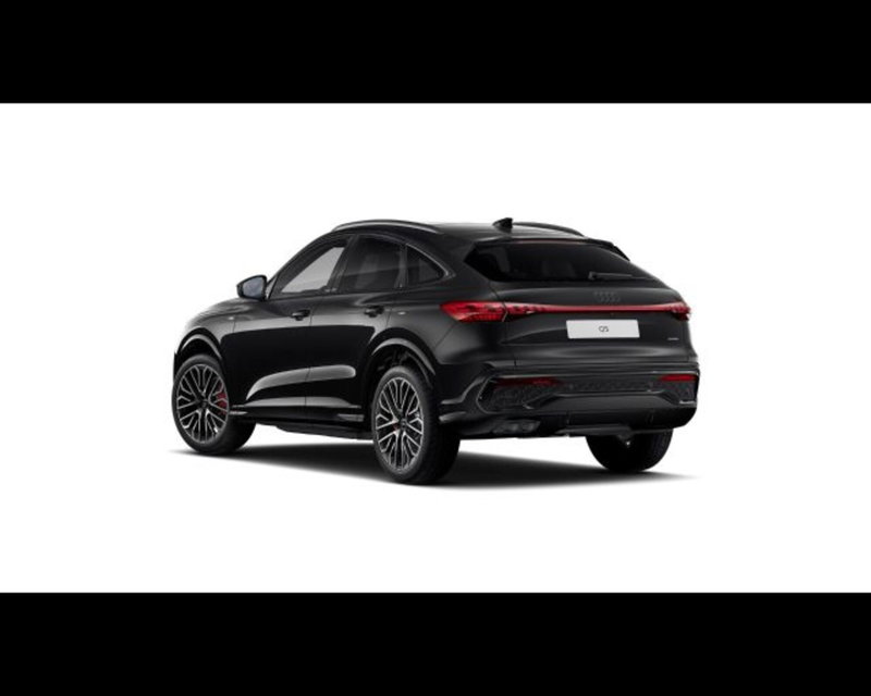 Audi Q5 Sportback nuova a Treviso (2)