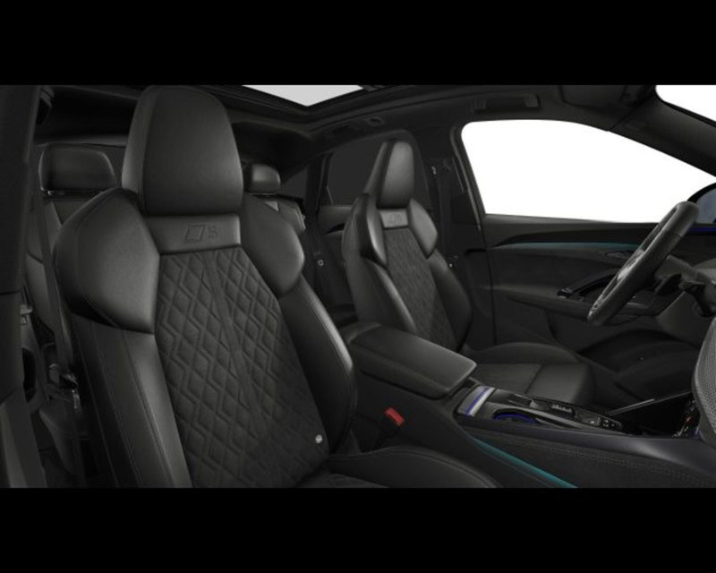 Audi Q5 Sportback nuova a Treviso (4)