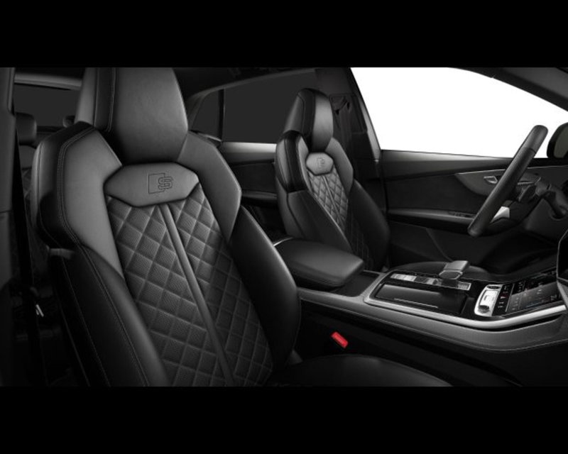 Audi Q8 nuova a Treviso (8)