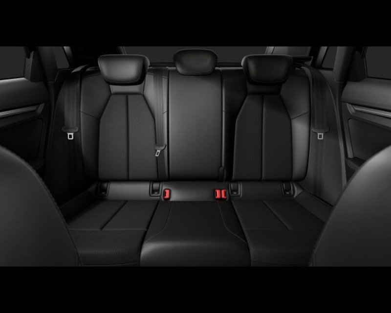 Audi A3 allstreet nuova a Treviso (9)