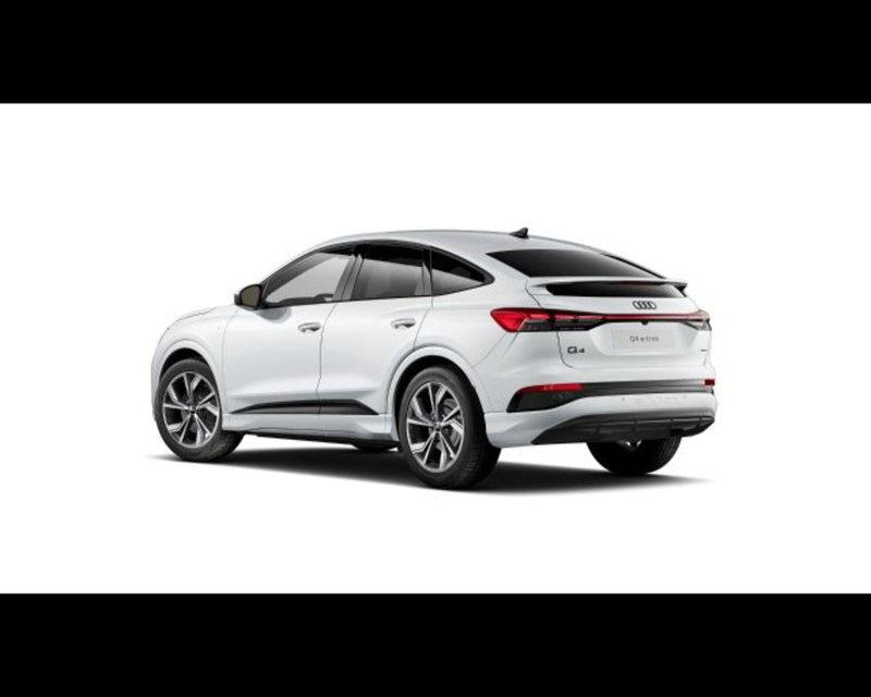 Audi Q4 Sportback nuova a Treviso (4)
