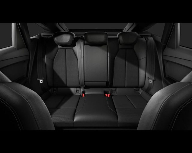 Audi Q4 Sportback nuova a Treviso (9)