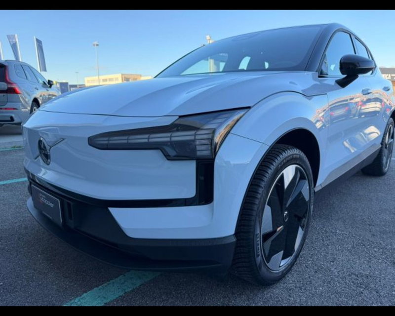 Volvo EX30 usata a Treviso (13)