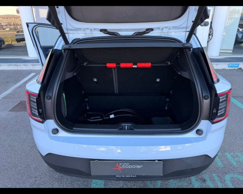 Volvo EX30 usata a Treviso (7)