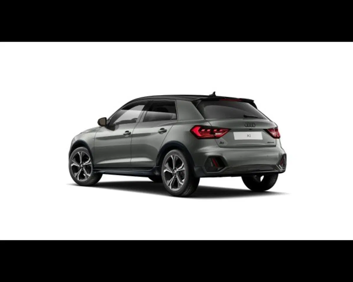 Audi A1 allstreet nuova a Treviso (4)