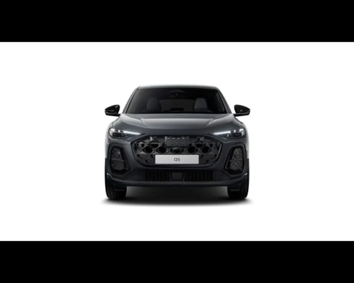Audi Q5 Sportback nuova a Treviso (2)