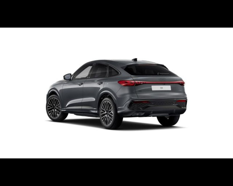 Audi Q5 Sportback nuova a Treviso (4)