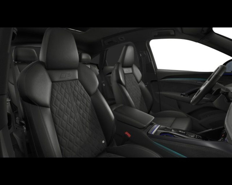 Audi Q5 Sportback nuova a Treviso (8)