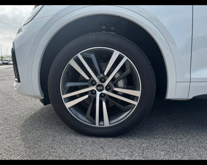 Audi Q5 Sportback nuova a Treviso (14)