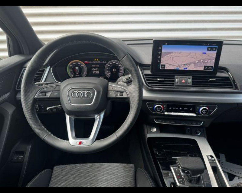 Audi Q5 Sportback nuova a Treviso (4)