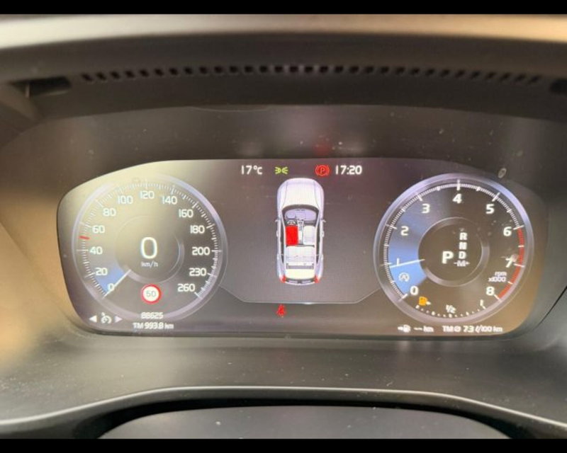 Volvo XC40 usata a Treviso (11)