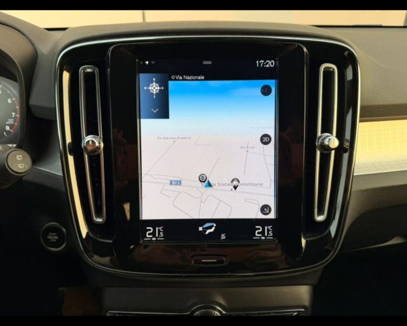 Volvo XC40 usata a Treviso (13)