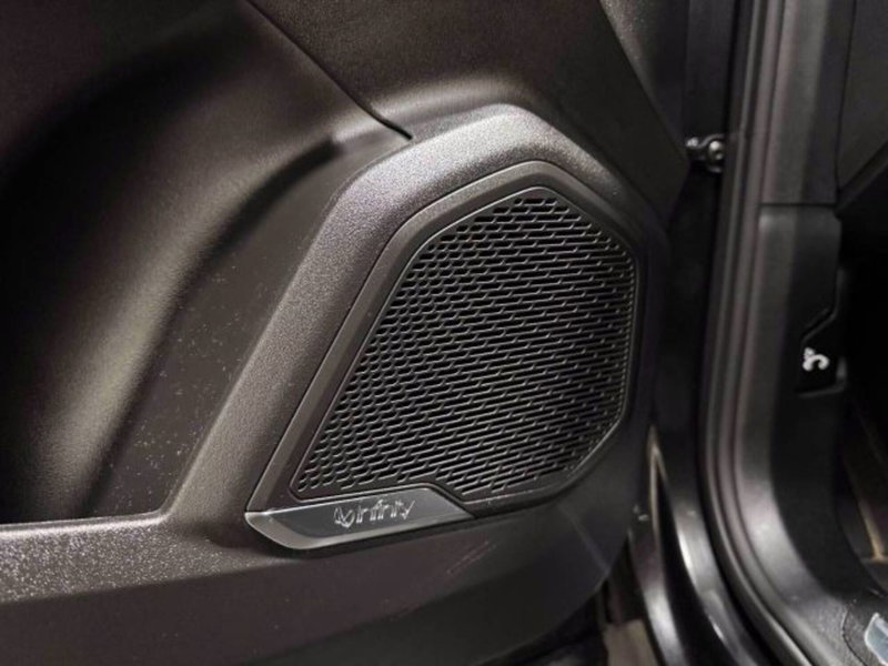 Lynk & Co 01 usata a Treviso (9)