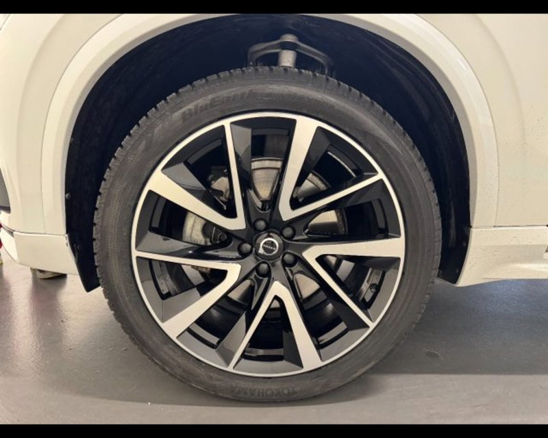 Volvo XC90 usata a Treviso (15)