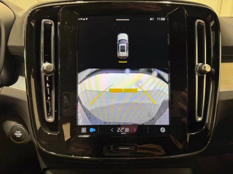 Volvo XC40 usata a Treviso (7)