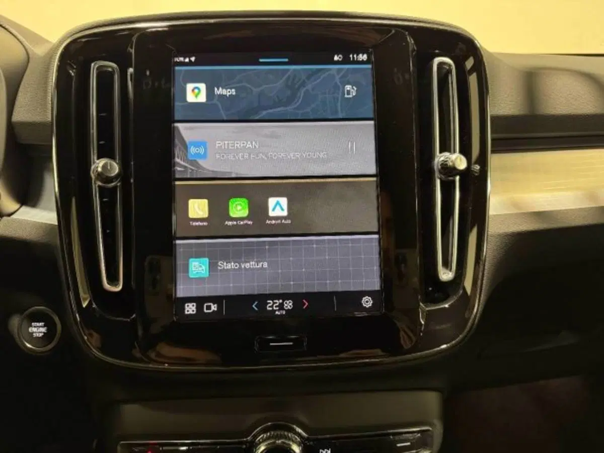 Volvo XC40 usata a Treviso (11)