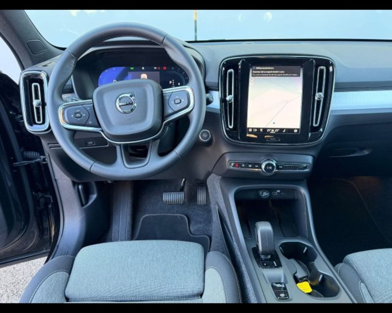 Volvo XC40 usata a Treviso (9)
