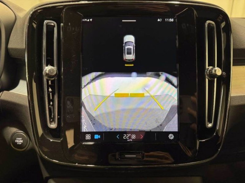 Volvo XC40 usata a Treviso (13)