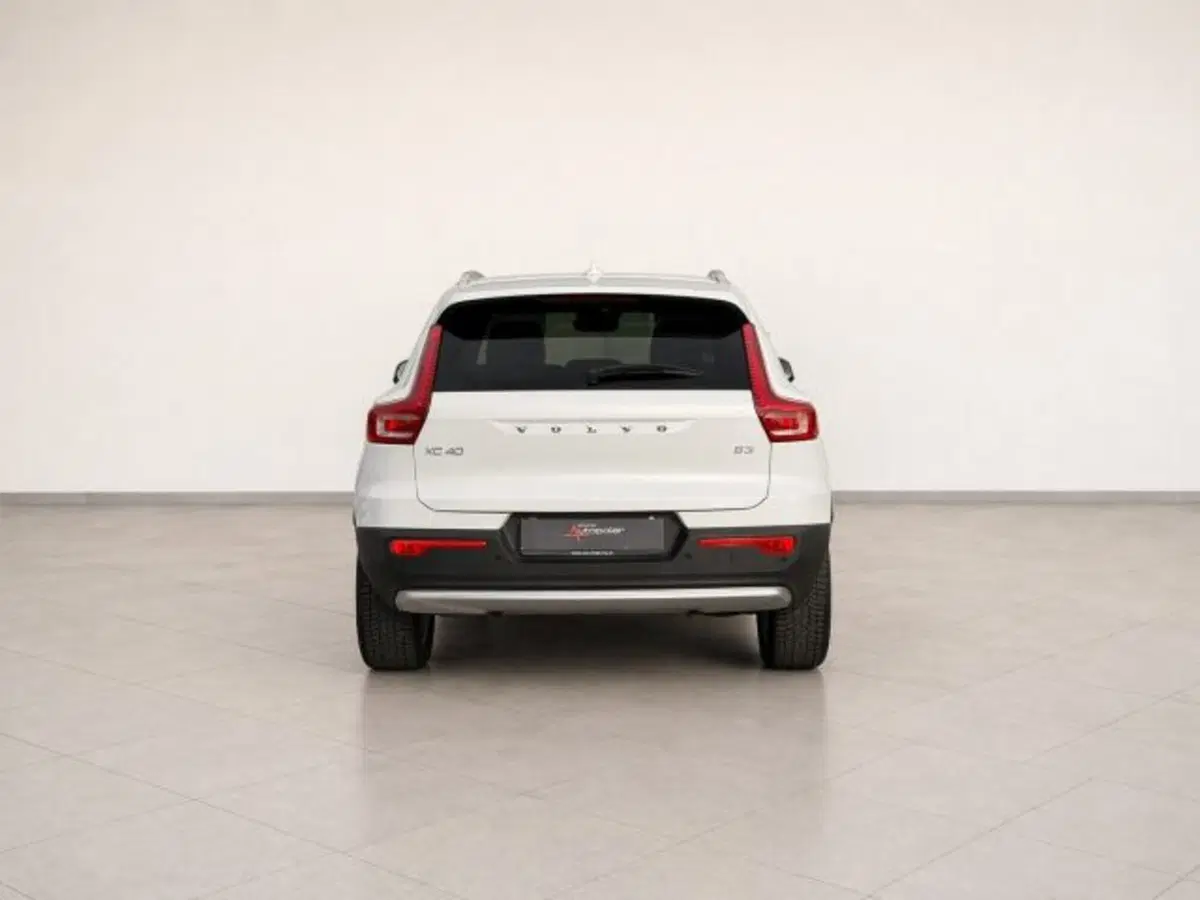 Volvo XC40 usata a Treviso (6)