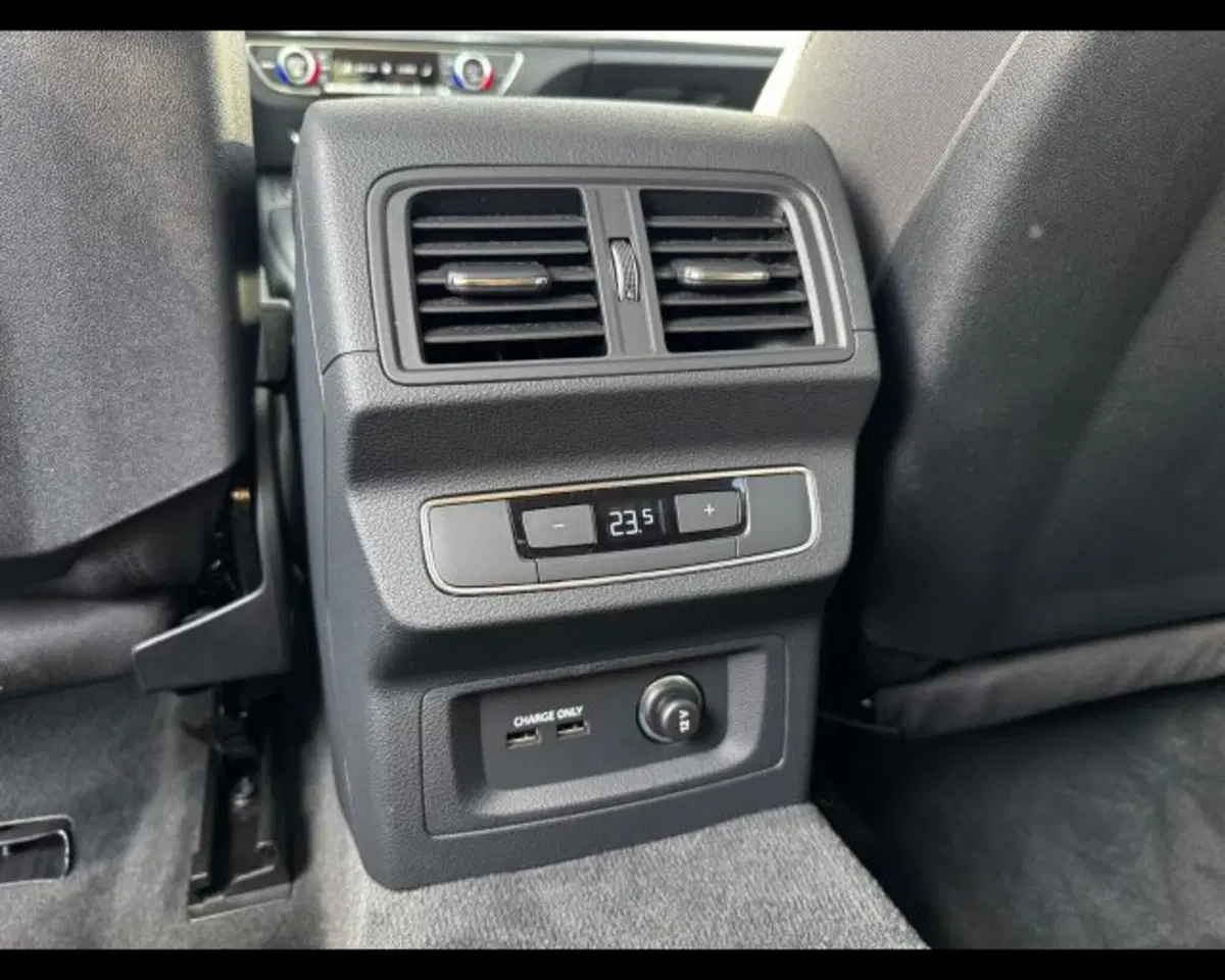 Audi Q5 Sportback usata a Treviso (11)