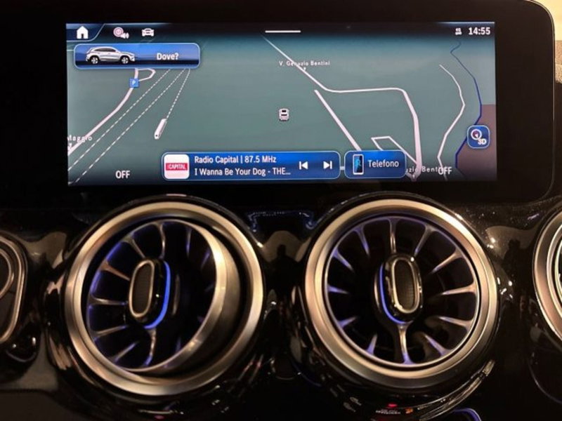 Mercedes-Benz GLA SUV nuova a Bologna (17)