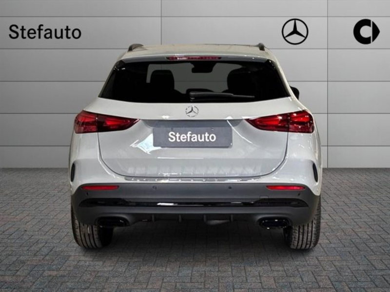 Mercedes-Benz GLA SUV nuova a Bologna (6)