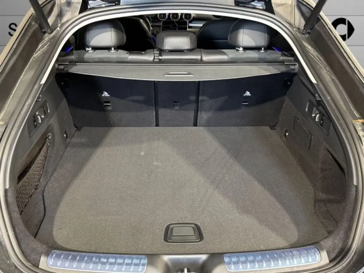 Mercedes-Benz GLC Coupé nuova a Bologna (7)