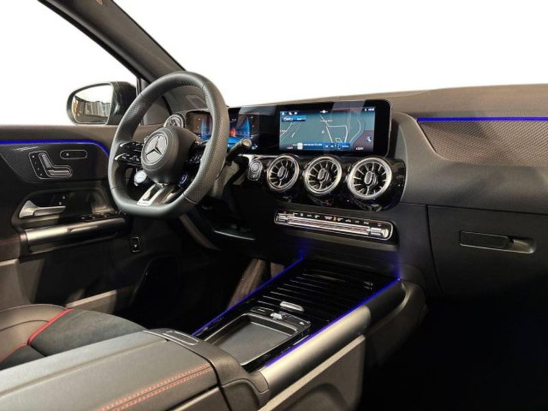 Mercedes-Benz GLA SUV nuova a Bologna (15)