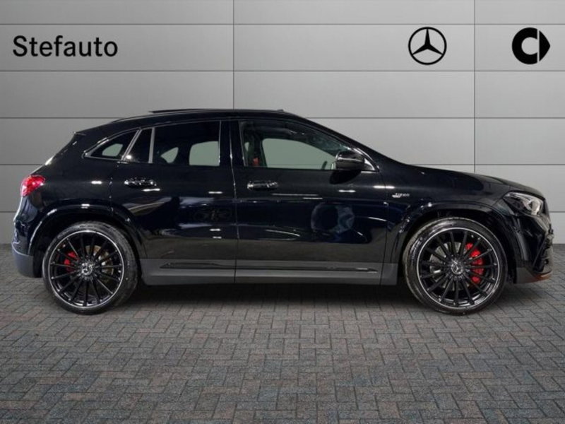 Mercedes-Benz GLA SUV nuova a Bologna (2)