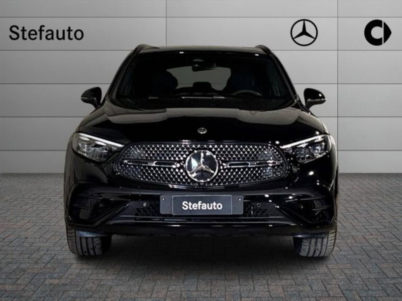 Mercedes-Benz GLC nuova a Bologna (4)