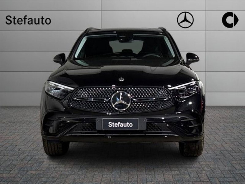 Mercedes-Benz GLC nuova a Bologna (4)