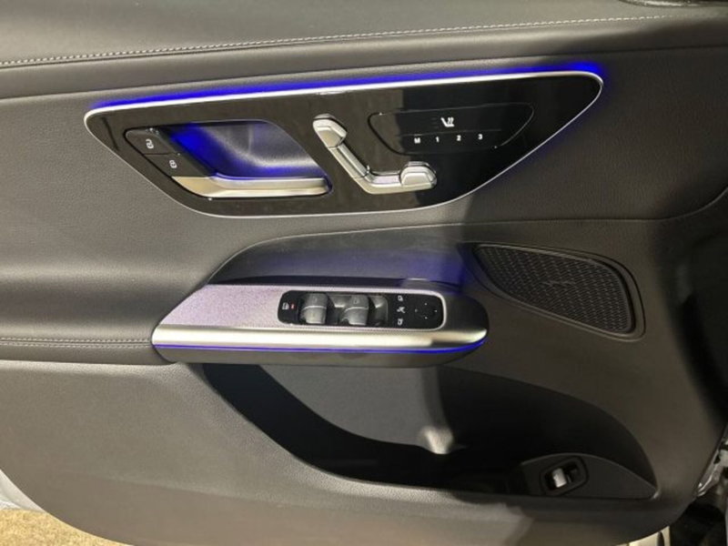 Mercedes-Benz GLC nuova a Bologna (10)