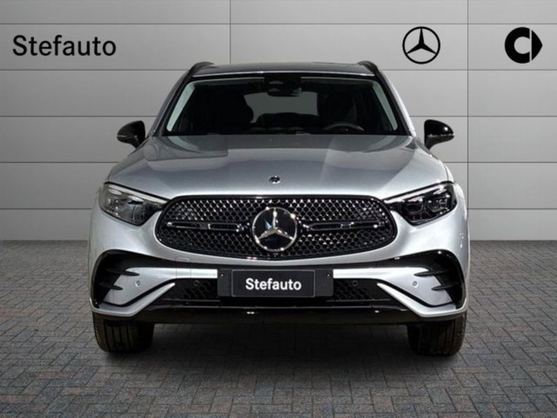 Mercedes-Benz GLC nuova a Bologna (4)