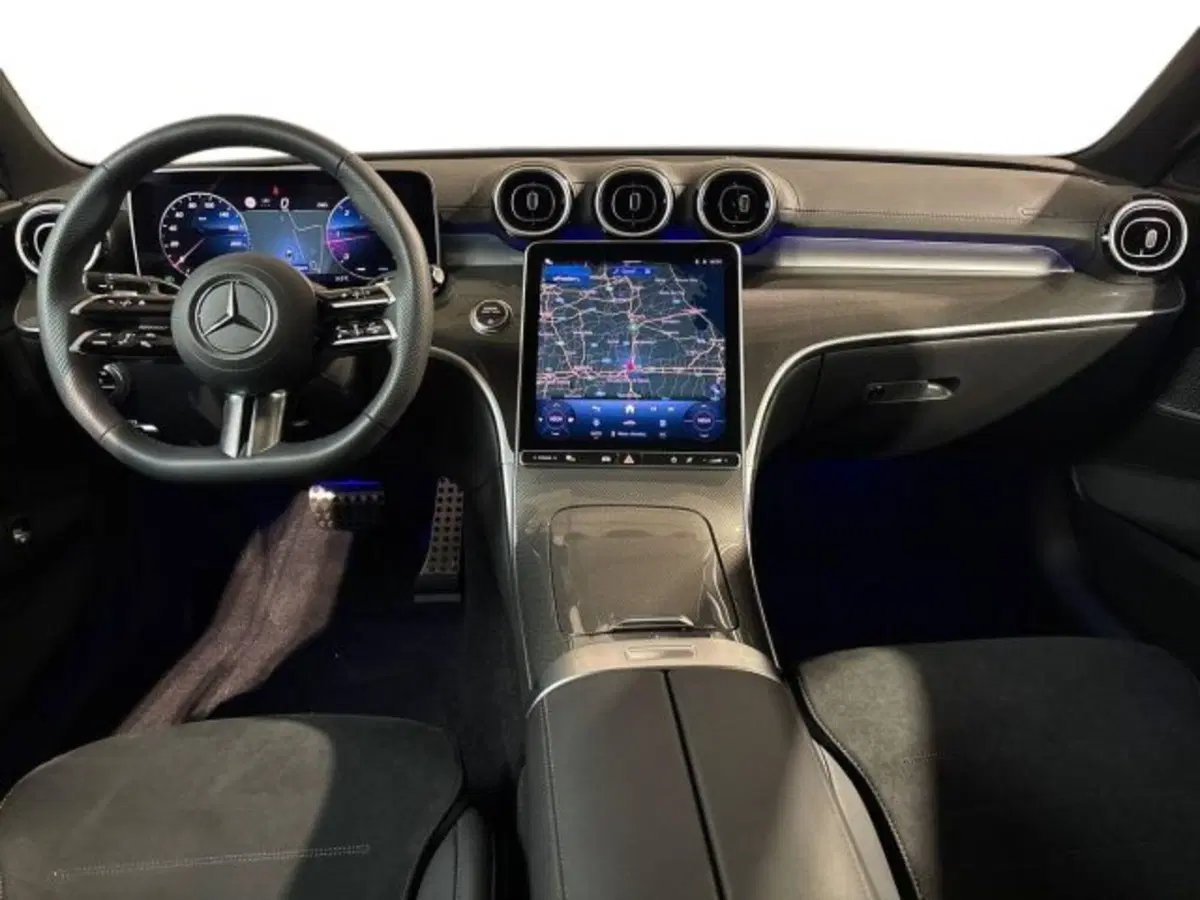 Mercedes-Benz Classe C nuova a Bologna (13)