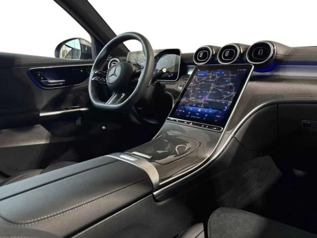 Mercedes-Benz Classe C nuova a Bologna (15)